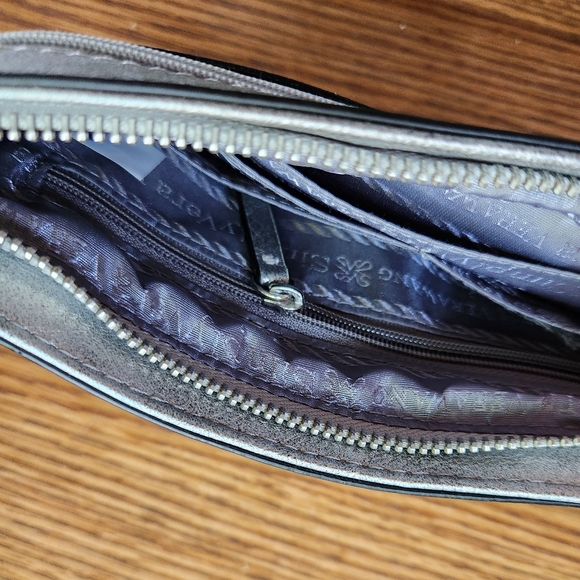 Silver purse, white saphire bracelet, silver bangle, amethyst necklace set - Picture 15 of 16